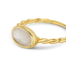 Load image into Gallery viewer, Oval Ashes Resin Ring With Twisted Band - Gold
